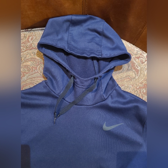 Nike Dri Fit mens blue pullover hoodie - Picture 3 of 5